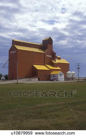 Canada, Saskatchewan, Grain elevator in the town of Kroneau View Large Photo Image Stock Photo - Canada, Saskatchewan, Grain elevator in the town of Kroneau . Fotosearch