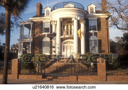 Charleston, South Carolina, Historic brick house in Charleston, South Carolina. View Large Photo Image Stock Photograph - Charleston, South Carolina, Historic brick house in Charleston, South Carolina.. Fotosearch