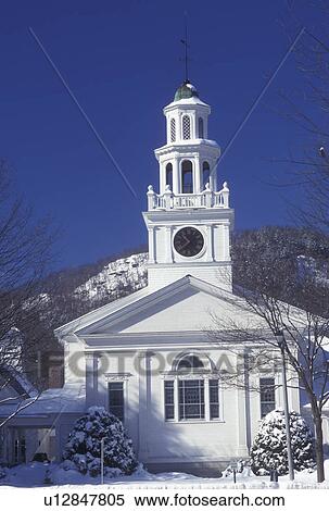 church, Vermont, Woodstock, VT, First Congregational Church of Woodstock in the snow in winter. View Large Photo Image Stock Photography - church, Vermont, Woodstock, VT, First Congregational Church of Woodstock in the snow in winter.. Fotosearch