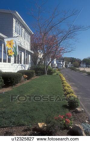 Connecticut, Houses along Hotchkiss Grove Beach in Branford, Connecticut  View Large Photo Image Stock Photo -  Connecticut, Houses along Hotchkiss Grove Beach in Branford, Connecticut . Fotosearch