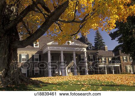 Copperstown, mansion, New York, The Fenimore Art Museum (a neo-Georgian structure) in Cooperstown in the autumn in the state of New York. View Large Photo Image Stock Image - Copperstown, mansion, New York, The Fenimore Art Museum (a neo-Georgian structure) in Cooperstown in the autumn in the state of New York.. Fotosearch