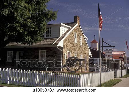 General Lee's Headquarters, museum, Gettysburg, Pennsylvania, A white picket fence surrounds General Lee's Headquarters Museum housed in a stone building that dates from the early 1800's in Gettysburg in the state of Pennsylvania. View Large Photo Image Stock Photo - General Lee's Headquarters, museum, Gettysburg, Pennsylvania, A white picket fence surrounds General Lee's Headquarters Museum housed in a stone building that dates from the early 1800's in Gettysburg in the state of Pennsylvania. . Fotosearch