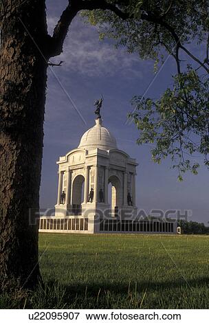 Stock Photo -  Gettysburg, civil war, battlefield, Gettysburg National Military Park, Pennsylvania, Pennsylvania Memorial in Gettysburg Nat'l Military Park in Gettysburg in the state of Pennsylvania.. Fotosearch
