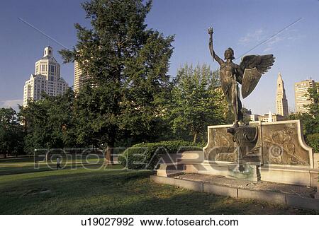 Hartford, Bushnell Park, Connecticut, Spanish War Memorial in Bushnell Park in Hartford in the state of Connecticut. View Large Photo Image Stock Image - Hartford, Bushnell Park, Connecticut, Spanish War Memorial in Bushnell Park in Hartford in the state of Connecticut. . Fotosearch