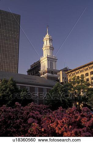 Hartford, Connecticut, church, The 1807 Center Church in downtown Hartford in the state of Connecticut. View Large Photo Image Stock Image - Hartford, Connecticut, church, The 1807 Center Church in downtown Hartford in the state of Connecticut.. Fotosearch