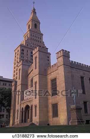 Hartford, museum, Wadsworth Atheneum, art museum, Connecticut, The Wadsworth Atheneum in downtown Hartford is the nation's oldest public art museum in the state of Connecticut. View Large Photo Image Stock Image - Hartford, museum, Wadsworth Atheneum, art museum, Connecticut, The Wadsworth Atheneum in downtown Hartford is the nation's oldest public art museum in the state of Connecticut.. Fotosearch