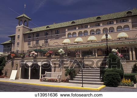 Hershey, Hotel, Pennsylvania, The Hotel Hershey in the town of Hershey in the state of Pennsylvania. View Large Photo Image Stock Photograph - Hershey, Hotel, Pennsylvania, The Hotel Hershey in the town of Hershey in the state of Pennsylvania. . Fotosearch