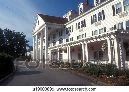 inn resort, hotel, New Hampshire, Eastern Slope Inn Resort in North Conway, New Hampshire. View Large Photo Image Stock Photography - inn resort, hotel, New Hampshire, Eastern Slope Inn Resort in North Conway, New Hampshire. . Fotosearch