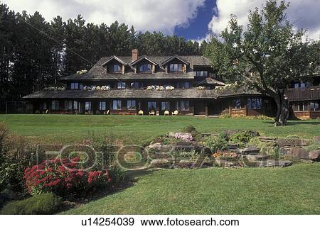 Inn, resort, Stowe, Vermont, Trapp Family Lodge in Stowe in the state of Vermont. View Large Photo Image Stock Photo - Inn, resort, Stowe, Vermont, Trapp Family Lodge in Stowe in the state of Vermont. . Fotosearch