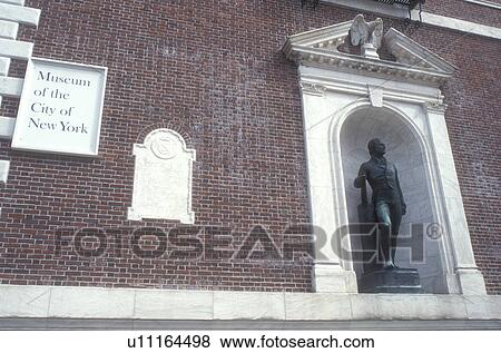 Stock Photo -  New York City, Museum, Manhattan, New York, N. Y. C The Georgian Colonial building houses the Museum of the City of New York in Upper Manhattan in New York City, New York. . Fotosearch