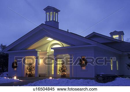 Norman Rockwell, Stockbridge, Berkshires, museum, Massachusetts, The Norman Rockwell Museum with Christmas decoration at night in Stockbridge in the state of Masschusetts. View Large Photo Image Stock Photography - Norman Rockwell, Stockbridge, Berkshires, museum, Massachusetts, The Norman Rockwell Museum with Christmas decoration at night in Stockbridge in the state of Masschusetts.. Fotosearch