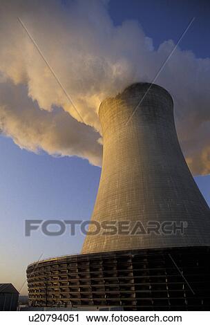 nuclear power plant, cooling towers, Limerick, Pennsylvania, Steam rising from the cooling towers at Philadelphia Electric Company Nuclear Power Generating Station in Limerick in the state of Pennsylvania. View Large Photo Image Stock Image - nuclear power plant, cooling towers, Limerick, Pennsylvania, Steam rising from the cooling towers at Philadelphia Electric Company Nuclear Power Generating Station in Limerick in the state of Pennsylvania.. Fotosearch