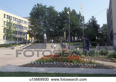 Ohio, Akron, The University of Akron campus View Large Photo Image Stock Image - Ohio, Akron, The University of Akron campus . Fotosearch