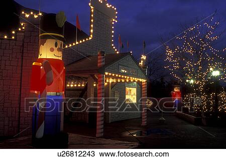 pennsylvania hershey hershey park an illuminated toy soldier and christmas lights decorate hershey park in the evening - Hershey Christmas Lights pennsylvania hershey hershey park an illuminated toy soldier and christmas lights decorate hershey park in the evening - Hershey Christmas Lights