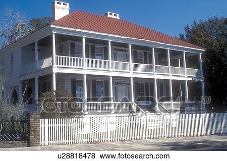 South Carolina, Beaufort, antebellum, Historic house at 1301 Bay Street in Beaufort, South Carolina. View Large Photo Image Stock Photo - South Carolina, Beaufort, antebellum, Historic house at 1301 Bay Street in Beaufort, South Carolina.. Fotosearch