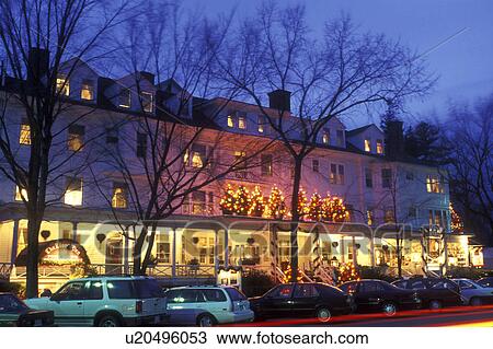 Stockbridge, Inn, Berkshires, Massachusetts, Christmas lights decorate the Red Lion Inn at night in Stockbridge in the state of Massachusetts. View Large Photo Image Stock Image - Stockbridge, Inn, Berkshires, Massachusetts, Christmas lights decorate the Red Lion Inn at night in Stockbridge in the state of Massachusetts.. Fotosearch