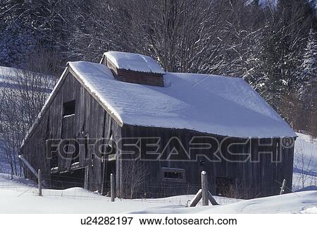 sugarhouse, Vermont, VT, Snow-covered sugarhouse in East Corinth in the winter. View Large Photo Image Stock Photo - sugarhouse, Vermont, VT, Snow-covered sugarhouse in East Corinth in the winter. . Fotosearch