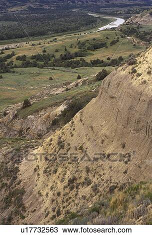 Stock Image -  Theodore Roosevelt National Park, North Unit, North Dakota, A scenic view of the Little Missouri River as it makes it way through Theodore Roosevelt National Park in the state of North Dakota.. Fotosearch