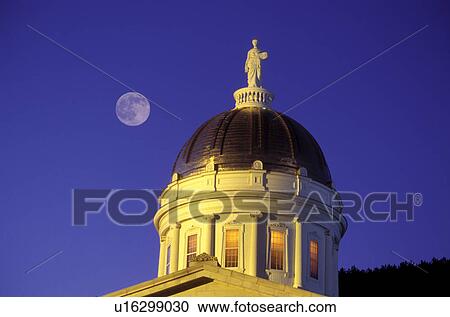Vermont, Montpelier, The golden dome of the State House under the full moon is illuminated at night in Montpelier View Large Photo Image Stock Image - Vermont, Montpelier, The golden dome of the State House under the full moon is illuminated at night in Montpelier . Fotosearch
