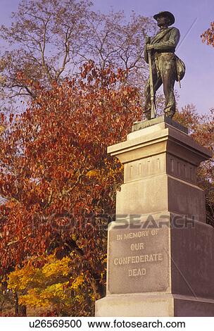Stock Image -  West Virginia, Confederate Memorial in Lewisburg in the state of West Virginia. . Fotosearch