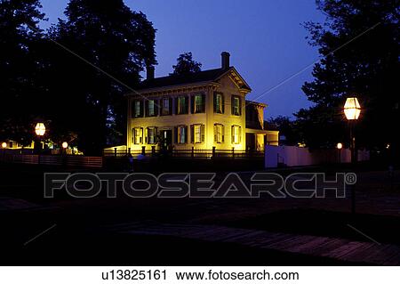 Stock Image -  Abraham Lincoln, Springfield, IL, Illinois, Lincoln Home National Historic Site in the evening in Springfield, Illinois. . Fotosearch