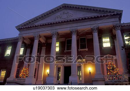 Annapolis, State House, State Capitol, MD, Maryland, The Maryland State House decorated for the Christmas holiday in the evening in the capital city of Annapolis. View Large Photo Image Stock Image - Annapolis, State House, State Capitol, MD, Maryland, The Maryland State House decorated for the Christmas holiday in the evening in the capital city of Annapolis.. Fotosearch