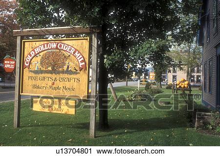 Stock Image -  apple cider, Waterbury Center, VT, Vermont, Cold Hollow Cider Mill in Waterbury Center.. Fotosearch