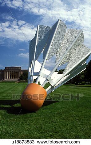 giant shuttlecock