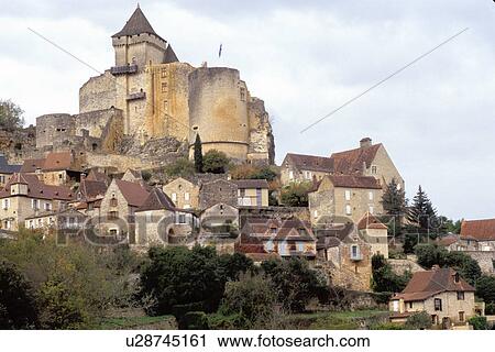 Stock Image -  castle, France, Perigord, Dordogne, Aquitaine, Castelnaud, Europe, The medieval castle sits above the village of Castelnaud.. Fotosearch