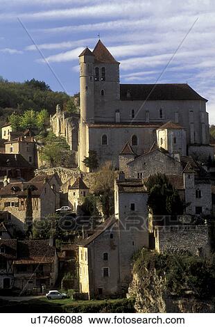 Stock Photo -  castle, village, France, Quercy, Perigord, the Dordogne, Lot, Europe, Saint Cirq-Lapapie, Medieval castle and village of Saint Cirq-Lapapie. . Fotosearch