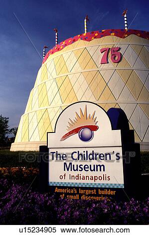 Stock Photography -  children's museum, birthday cake, Indianapolis, IN, Indiana, The Children's Museum of Indianapolis and Cinedome Theater. . Fotosearch