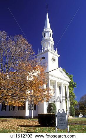 Stock Image -  church, Litchfield, Connecticut, CT, Litchfield Hills, Housatonic Valley Region, First Congregational Church in Litchfield in the autumn.. Fotosearch