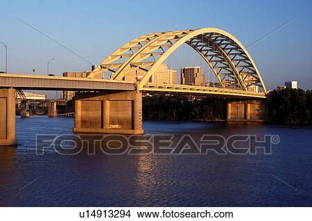 Cincinnati, bridge, OH, Ohio, Daniel Carter Beard Bridge crossing the Ohio River in Cincinnati. View Large Photo Image Picture - Cincinnati, bridge, OH, Ohio, Daniel Carter Beard Bridge crossing the Ohio River in Cincinnati.. Fotosearch