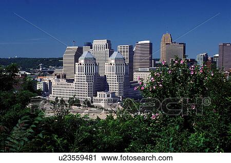 Cincinnati, skyline, OH, Ohio, Downtown skyline of Cincinnati. View Large Photo Image Stock Image - Cincinnati, skyline, OH, Ohio, Downtown skyline of Cincinnati.. Fotosearch