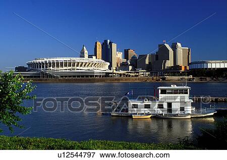 Stock Photo -  Cincinnati, skyline, stadium, OH, Ohio, Cinergy Field, downtown skyline, Ohio River. . Fotosearch