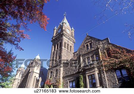 Stock Image -  college, South Hadley, Massachusetts, MA, Mary Lyon Hall on the campus of Mount Holyoke College in South Hadley in the autumn.. Fotosearch