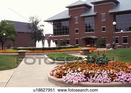 Stock Image -  college, University of Illinois, Urbana, IL, Illinois, Admissions and Records building on the campus of the University of Illinois.. Fotosearch