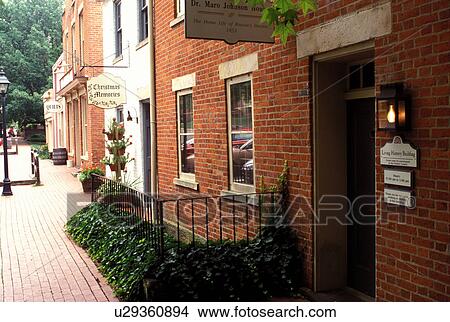 Picture -  Coshocton, OH, Ohio, Historic Roscoe Village, an 1830 Ohio and Erie Canal Town. . Fotosearch