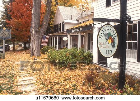 country inn, B&B, fall, Dorset, VT, Vermont, Dove Tail Bed & Breakfast in the town of Dorset in autumn. View Large Photo Image Stock Image - country inn, B&B, fall, Dorset, VT, Vermont, Dove Tail Bed & Breakfast in the town of Dorset in autumn.. Fotosearch
