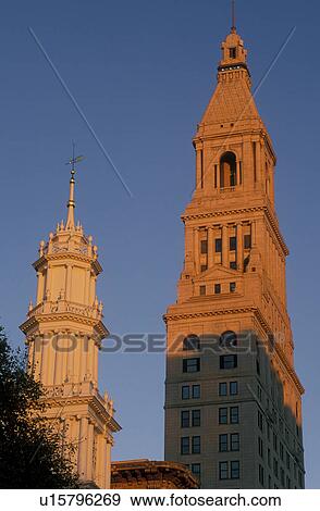 Hartford, Connecticut, CT, 1807 Center Church and Travelers Insurance Tower building at sunset in downtown Hartford View Large Photo Image Stock Photo - Hartford, Connecticut, CT, 1807 Center Church and Travelers Insurance Tower building at sunset in downtown Hartford. Fotosearch