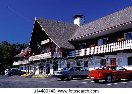 Stock Image -  hotel, motel, inn, country inn, resort, lodge, New Hampshire, Glen, NH, The Lodge at Linderhof.. Fotosearch