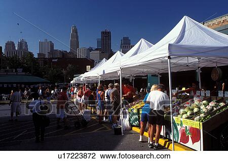Stock Image -  outdoor market, Kansas City, MO, Missouri, farmer's market, City Market in downtown Kansas City.. Fotosearch