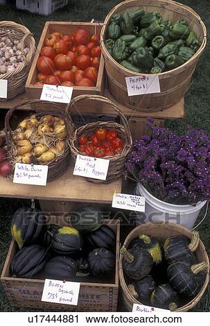 Stock Image -  produce, vegetables, outdoor market, Vermont, VT, Vegetables for sale at the Saturday Farmers Market in Montpelier. . Fotosearch