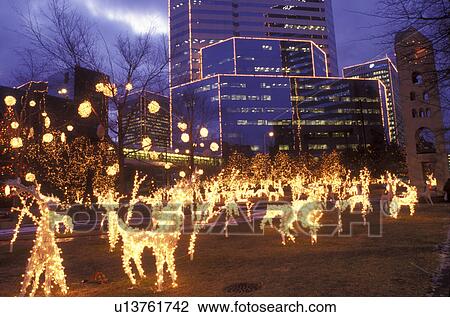 Richmond, VA, Virginia, Christmas decorations at the James Center in