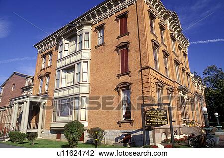 Stock Image -  Saratoga Springs, New York, NY, Canfield Casino and the Historical Society of Saratoga Springs Museum in Congress Park in Saratoga Springs in the autumn.. Fotosearch