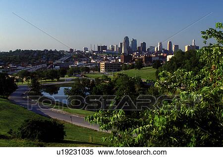 Stock Photography -  skyline, Kansas City, MO, Missouri, View of the downtown skyline of Kansas City.. Fotosearch