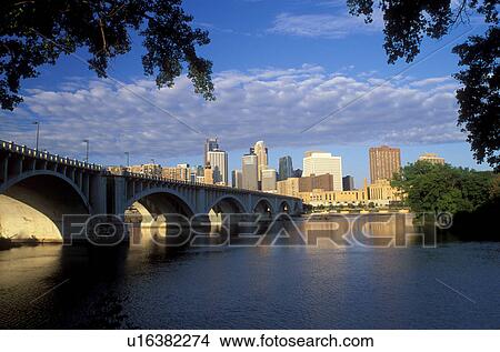 skyline, Minneapolis, MN, Minnesota, Twin Cities, Downtown skyline of Minneapolis, 3rd Avenue Bridge crosses the Mississippi River. View Large Photo Image Picture - skyline, Minneapolis, MN, Minnesota, Twin Cities, Downtown skyline of Minneapolis, 3rd Avenue Bridge crosses the Mississippi River. . Fotosearch
