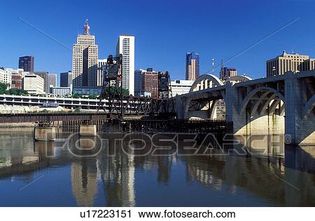 Stock Image -  skyline, Saint Paul, MN, Minnesota, Twin Cities, Mississippi River, Downtown skyline of St. Paul and Robert Street Bridge crossing the Mississippi River.. Fotosearch
