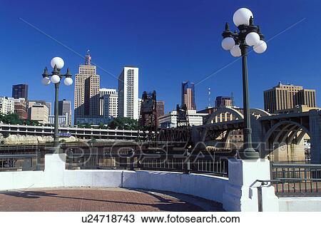Stock Image -  skyline, St. Paul, MN, Minnesota, Twin Cities, Mississippi River, Downtown skyline of Saint Paul and Robert Street Bridge crossing the Mississippi River.. Fotosearch