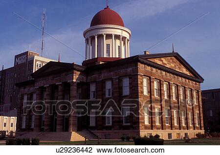 Springfield, IL, Illinois, The Old State Capitol building in Springfield, Illinois is the site of Lincoln's House Divided speech. View Large Photo Image Stock Image - Springfield, IL, Illinois, The Old State Capitol building in Springfield, Illinois is the site of Lincoln's House Divided speech. . Fotosearch